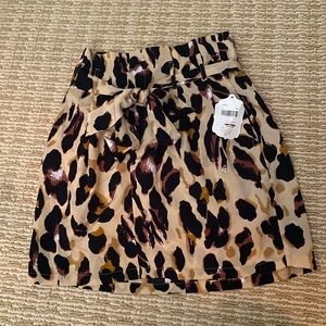 Aritzia cheetah skirt
